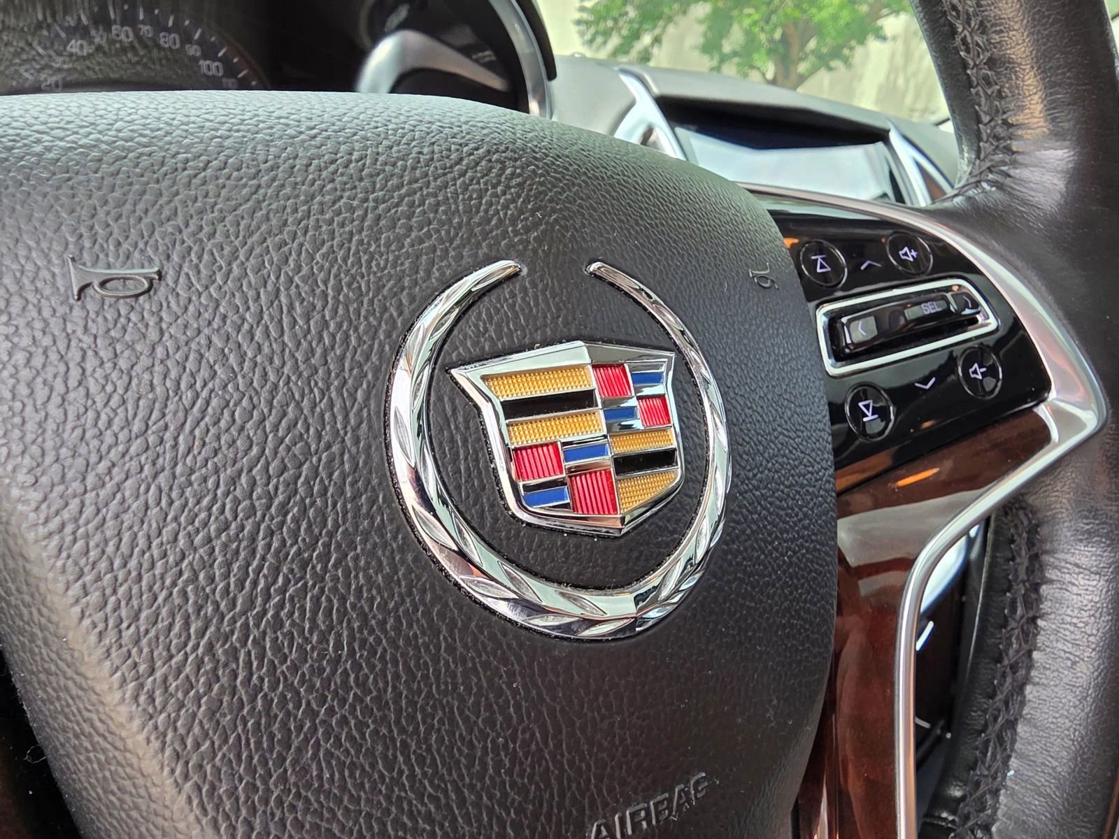 Used 2016 Cadillac SRX Luxury w/ Driver Awareness Package FWD image 37