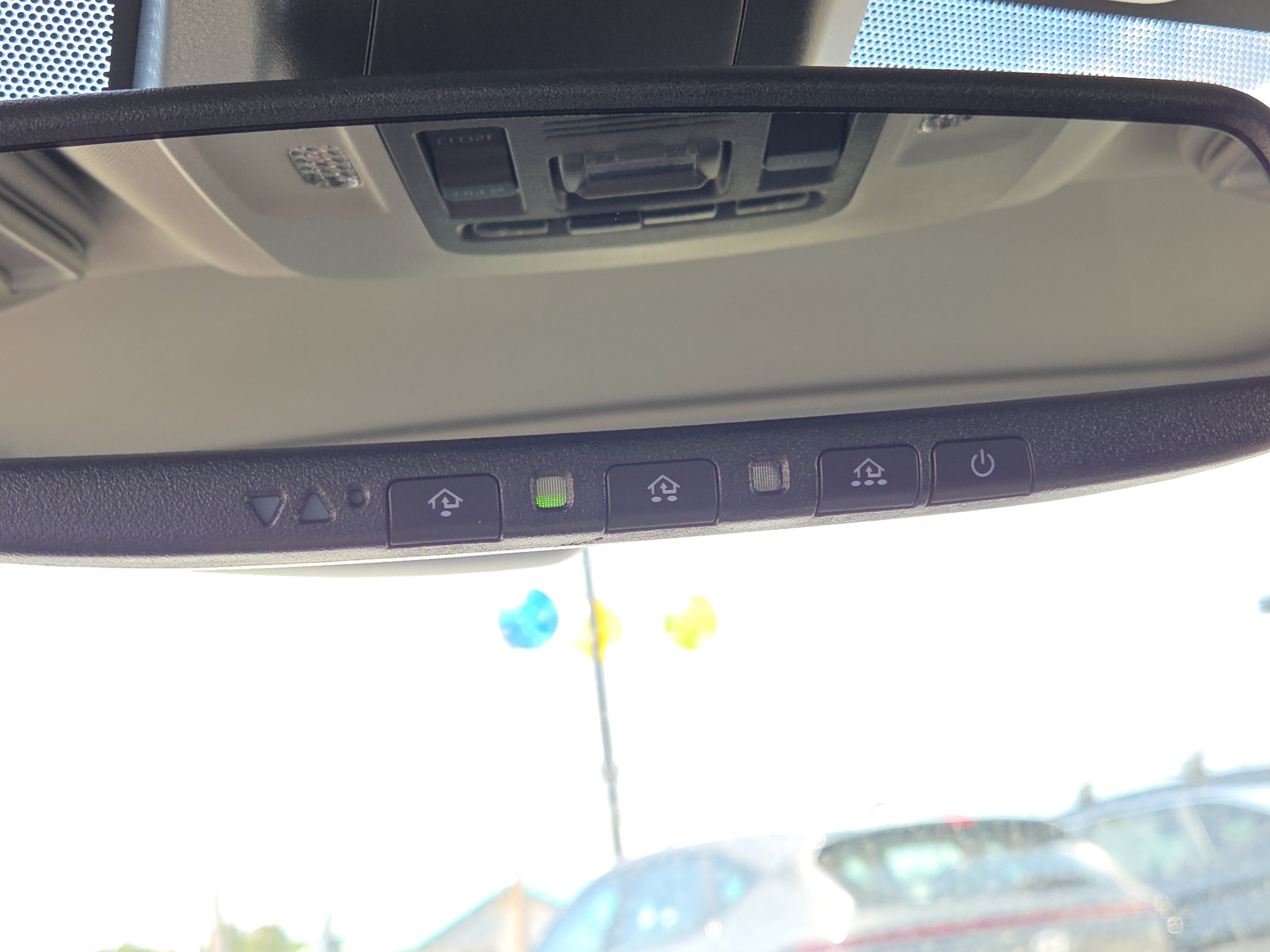 Used 2022 Toyota Camry SE w/ Audio Upgrade Package image 19