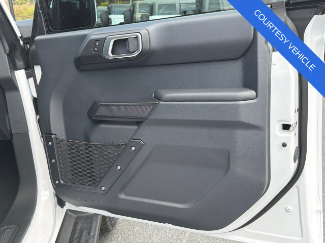 New 2026 Ford Bronco Outer Banks w/ Sasquatch Package AWD/4WD image 14
