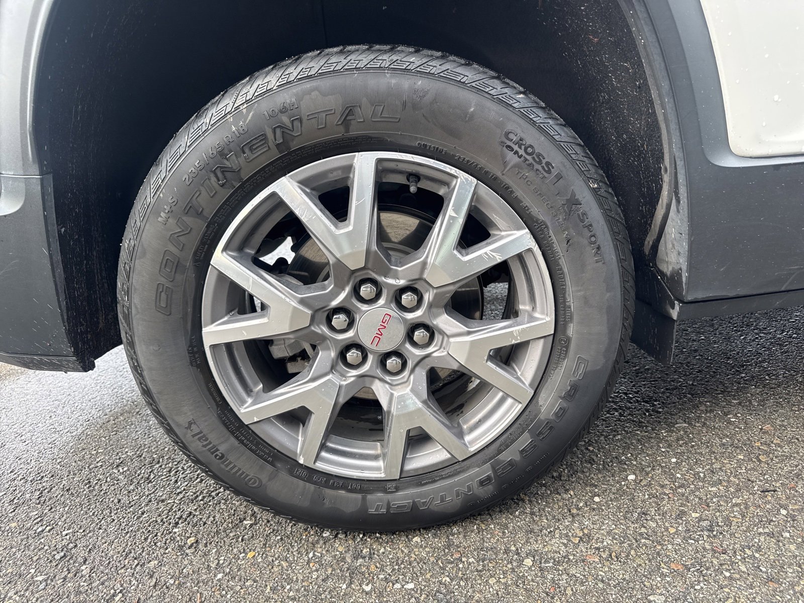 Used 2021 GMC Acadia SLT image 16