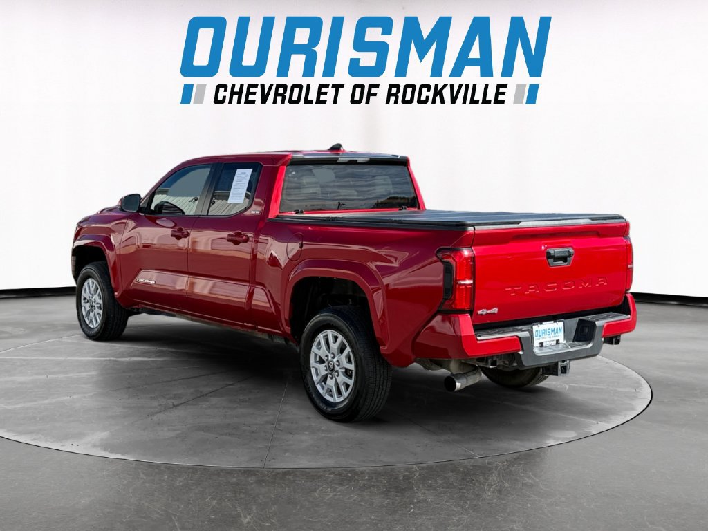 Used 2025 Toyota Tacoma SR5 AWD/4WD image 4