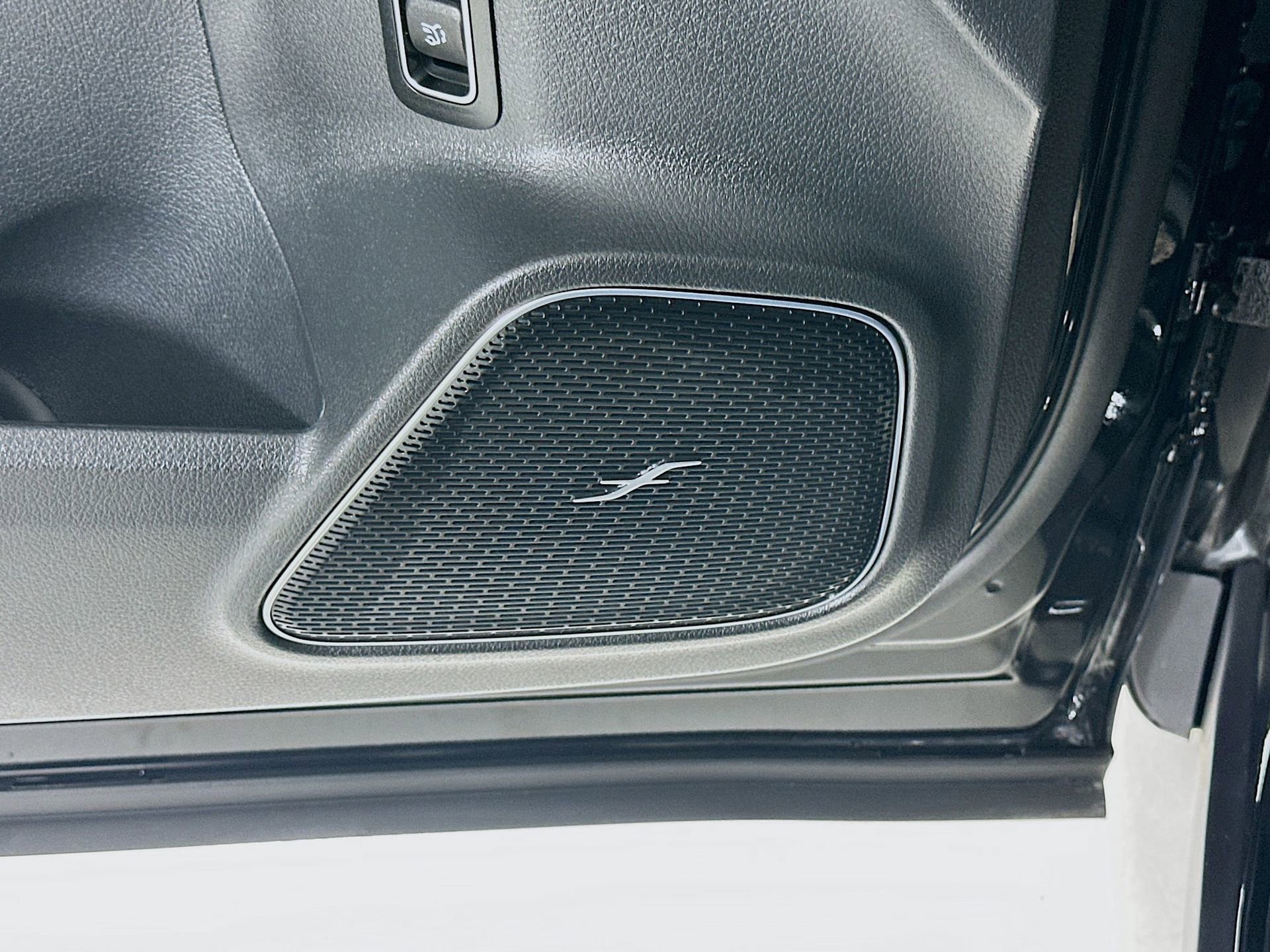 New 2026 Mercedes-Benz GLB 250 4MATIC image 19