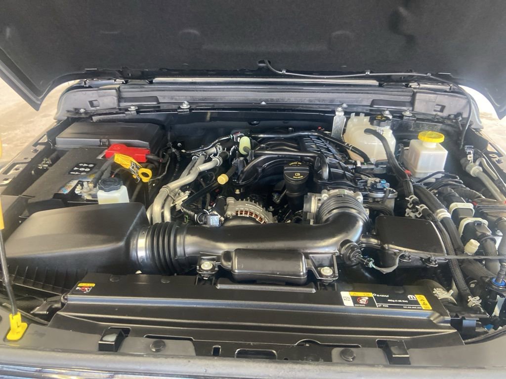 Used 2022 Jeep Gladiator Rubicon w/ LED Lighting Group image 31