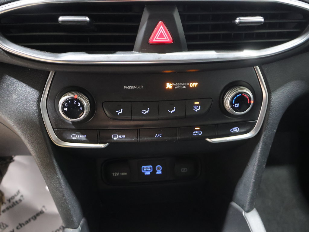 Used 2019 Hyundai Santa Fe SE AWD/4WD image 27