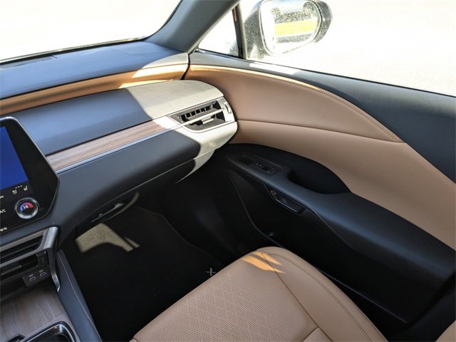 Used 2025 Lexus RX 350 Premium Plus w/ Convenience Package image 17