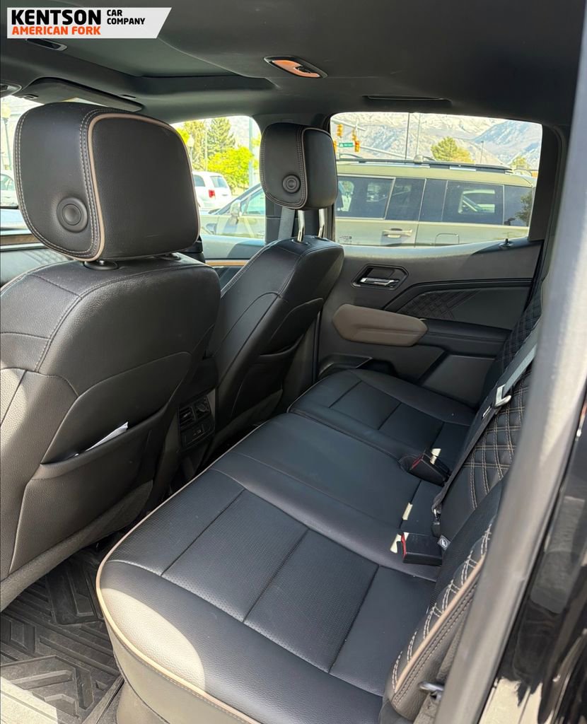Used 2023 GMC Canyon Denali AWD/4WD image 5