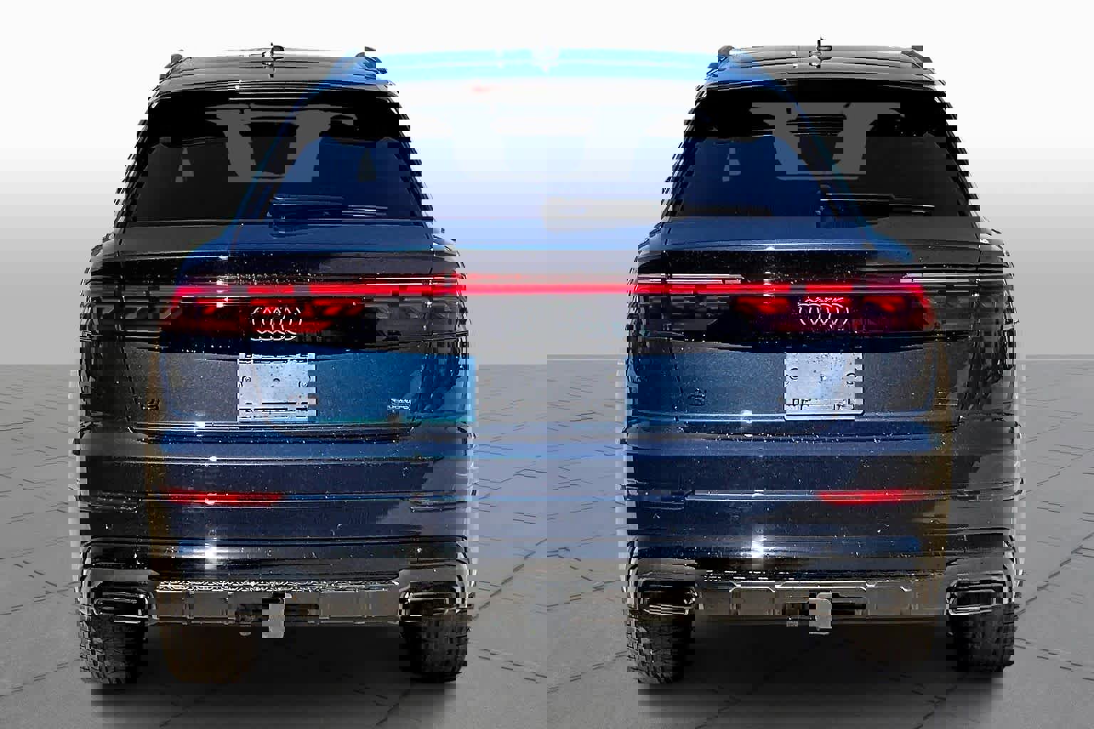 New 2026 Audi Q8 Prestige image 4