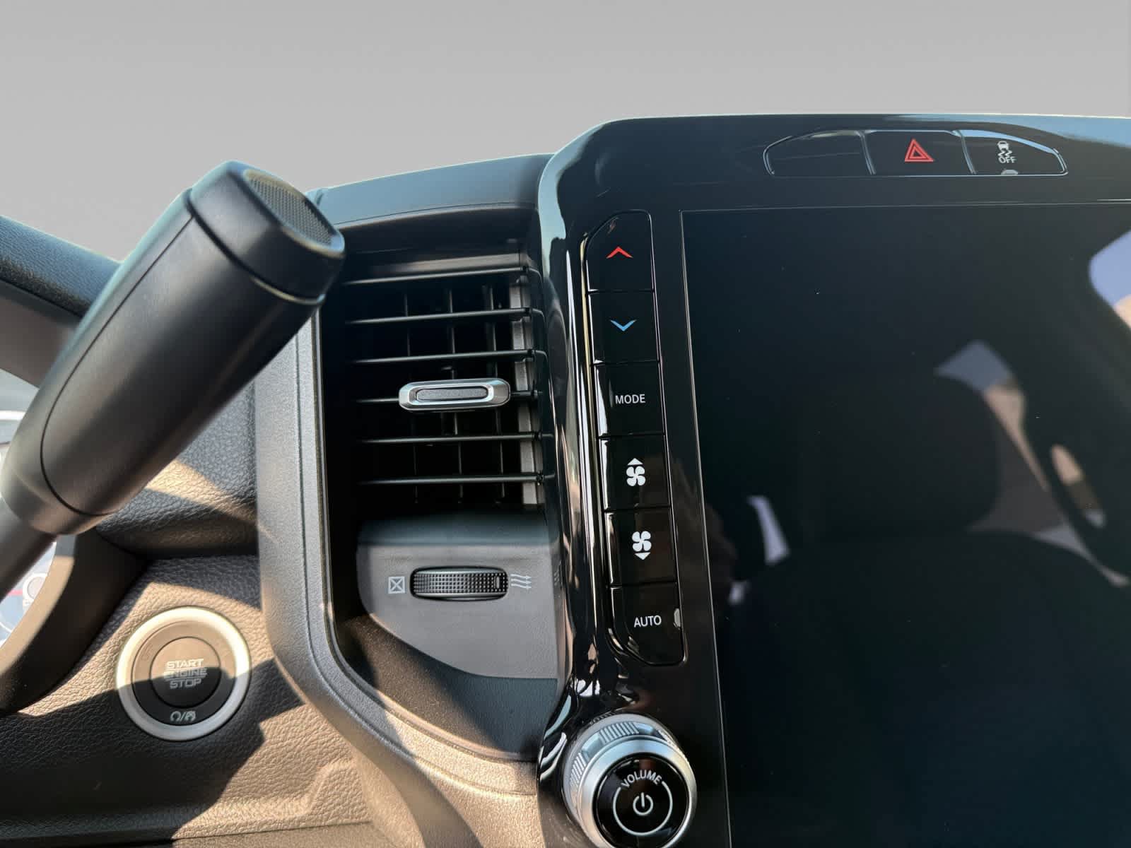 New 2027 RAM 3500 Tradesman AWD/4WD image 17