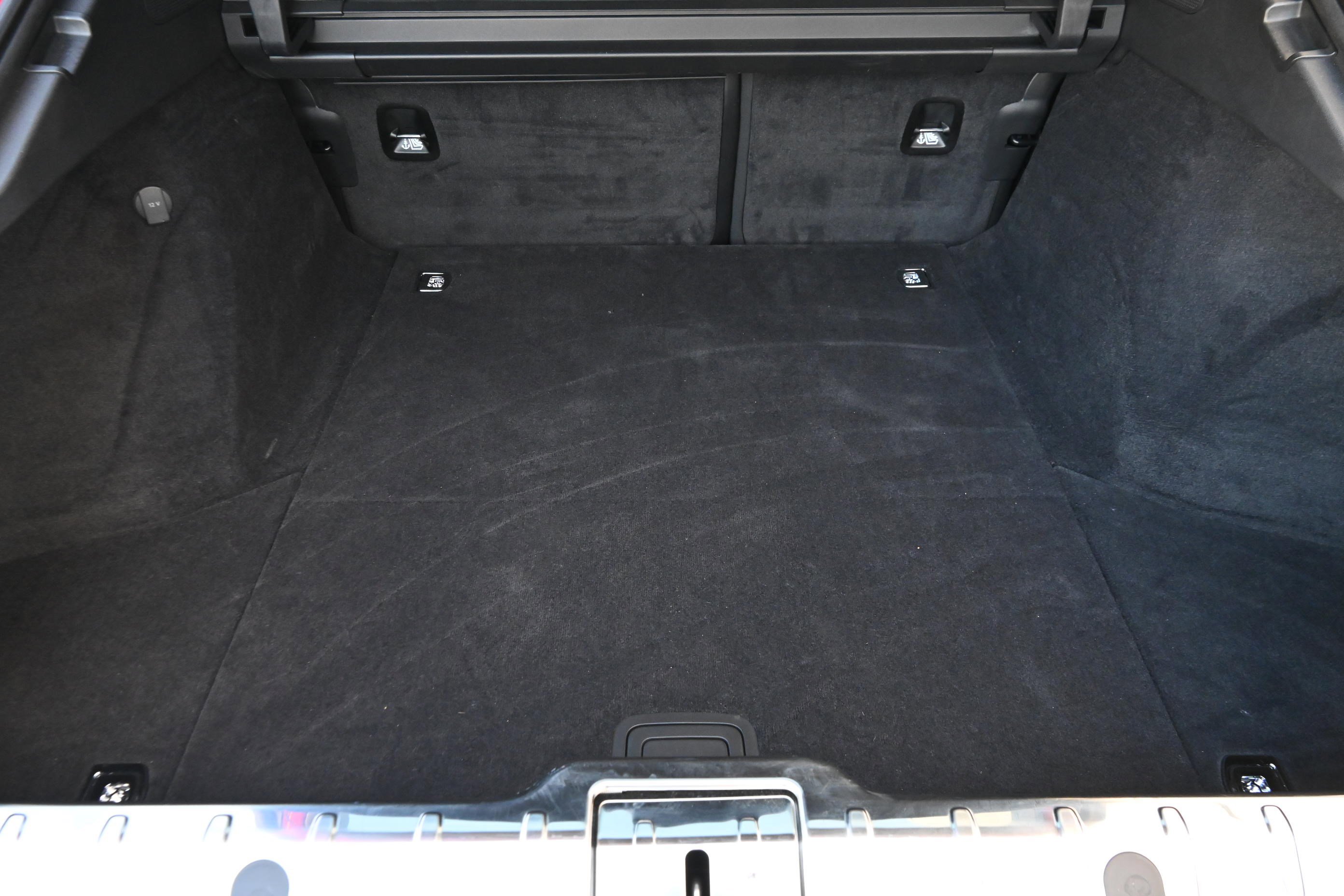 Used 2023 Porsche Panamera GTS image 35