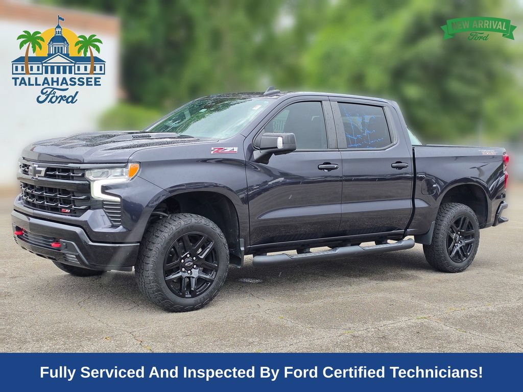 Used 2022 Chevrolet Silverado 1500 LT Trail Boss w/ LT Trail Boss Premium Package AWD/4WD image 1