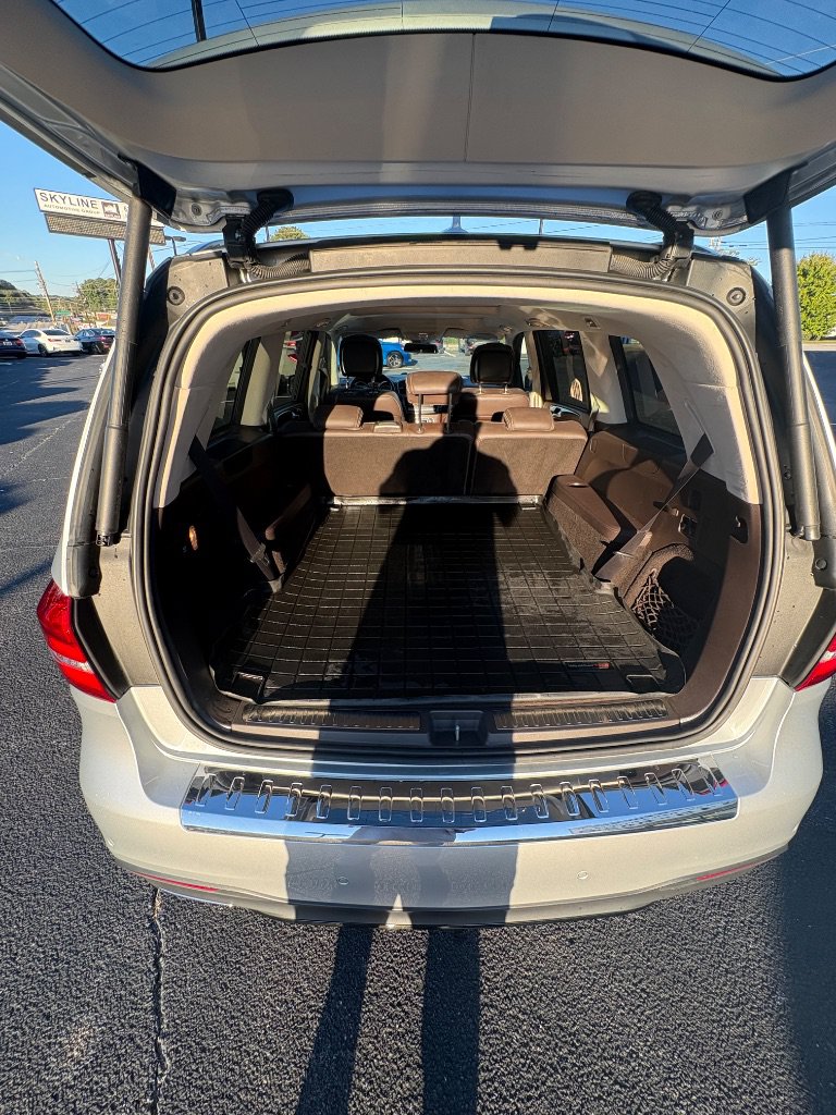Used 2017 Mercedes-Benz GLS 550 4MATIC image 29