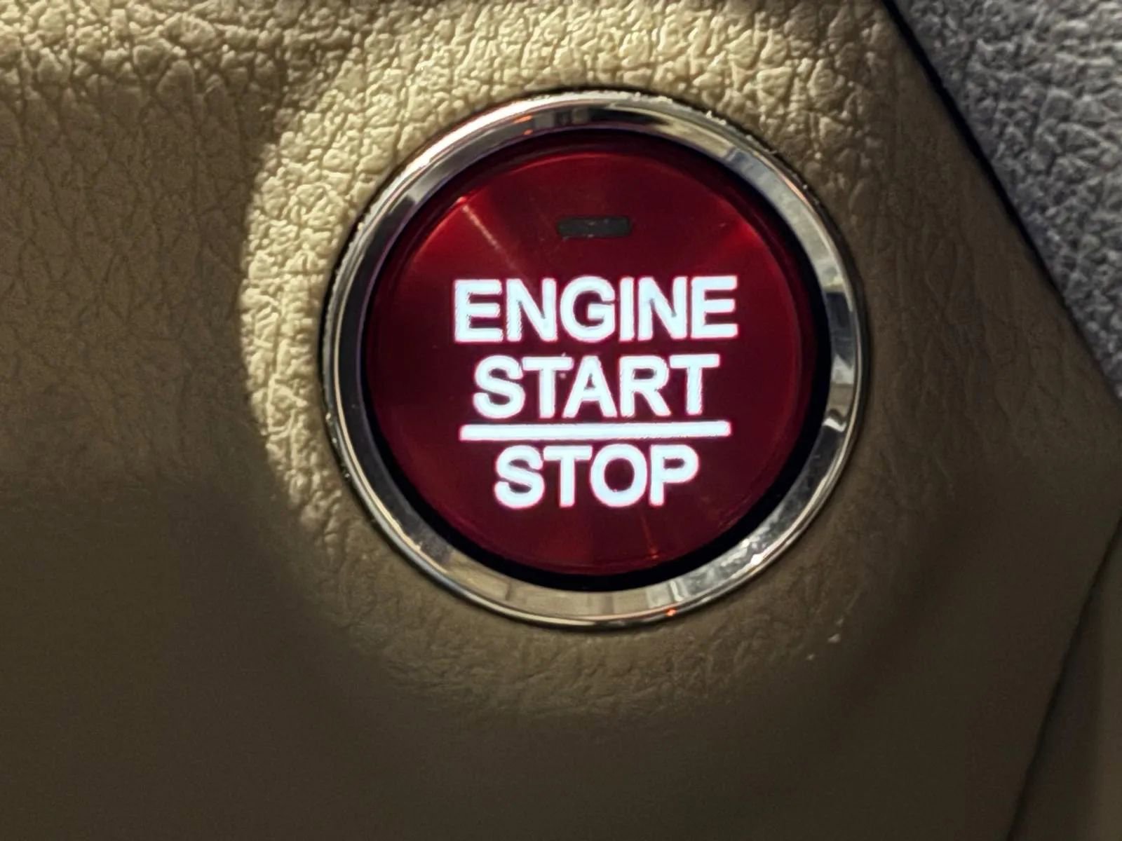 Used 2017 Acura RDX AWD w/ Advance Package image 11