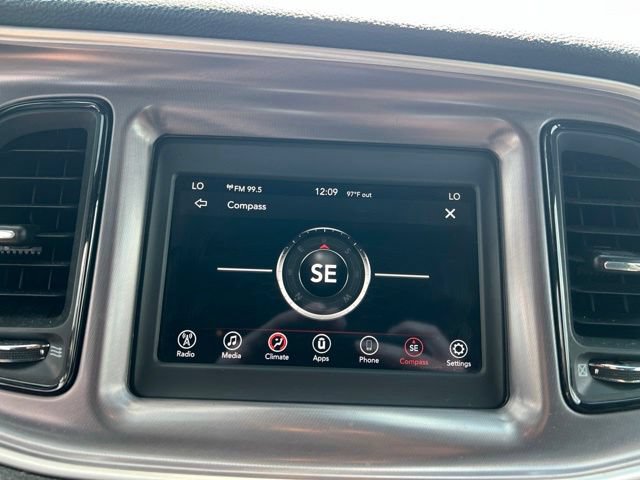 Used 2019 Dodge Challenger R/T w/ Driver Convenience Group RWD image 18