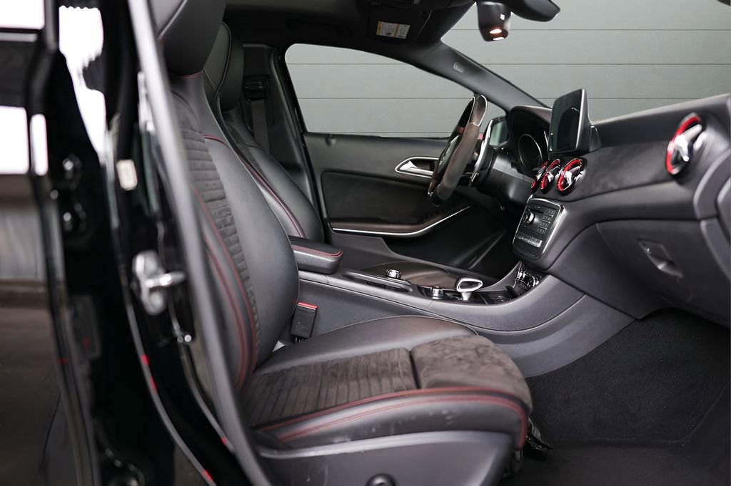 Used 2018 Mercedes-Benz GLA 45 AMG 4MATIC image 66