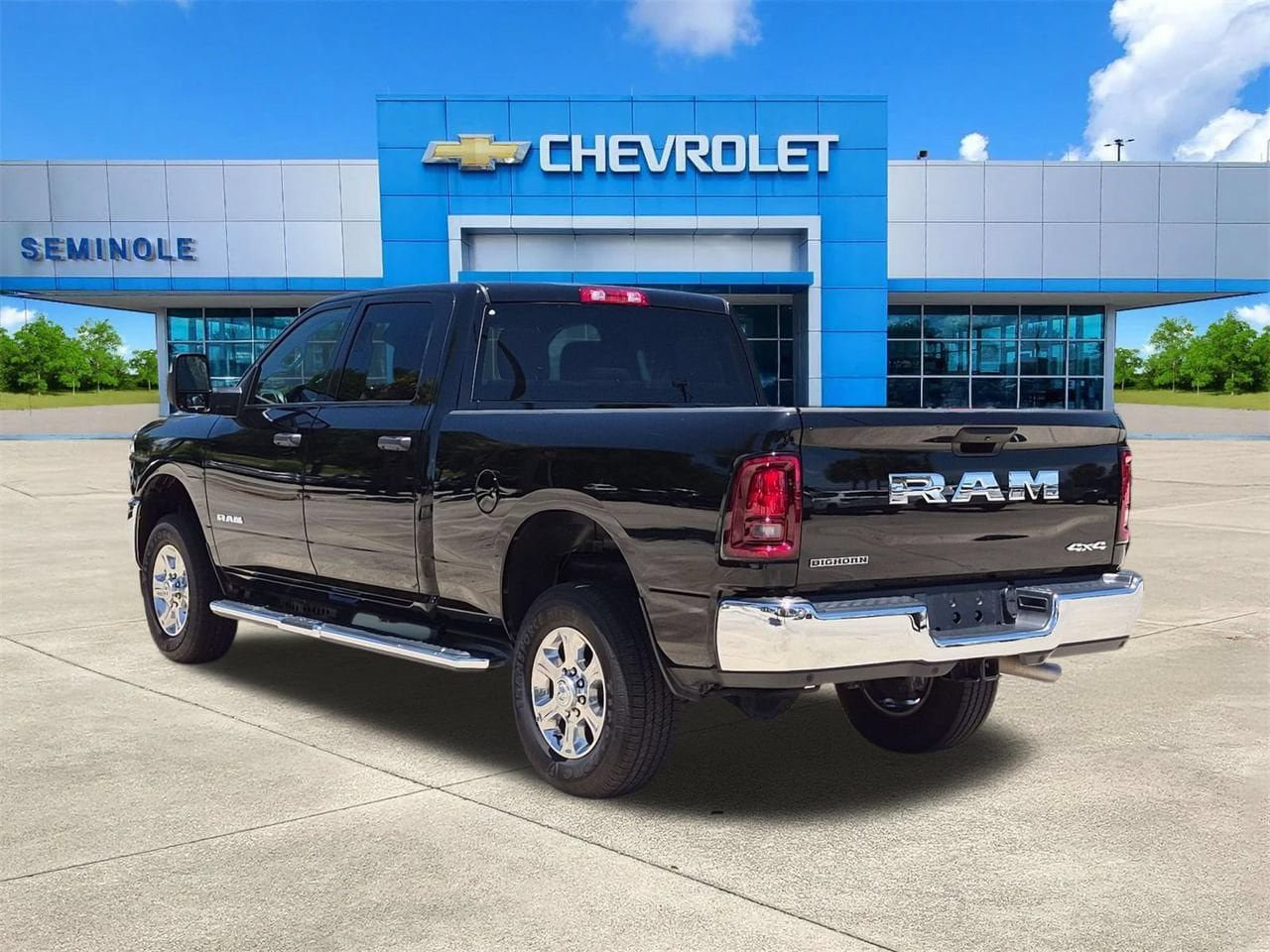Used 2026 RAM 2500 Big Horn AWD/4WD image 3