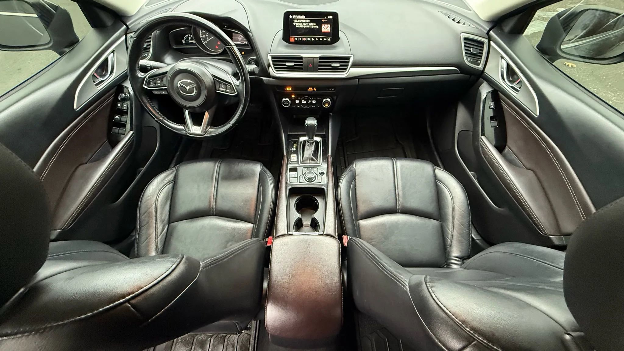 Used 2017 MAZDA MAZDA3 Touring image 27