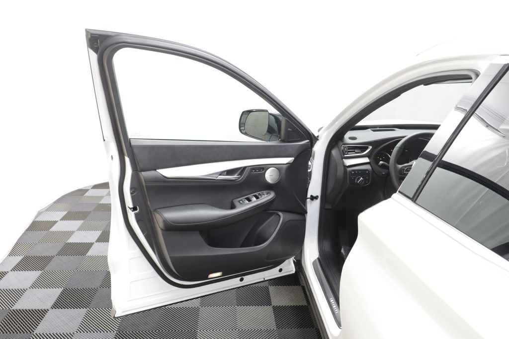 Used 2023 INFINITI QX50 Autograph AWD/4WD image 5