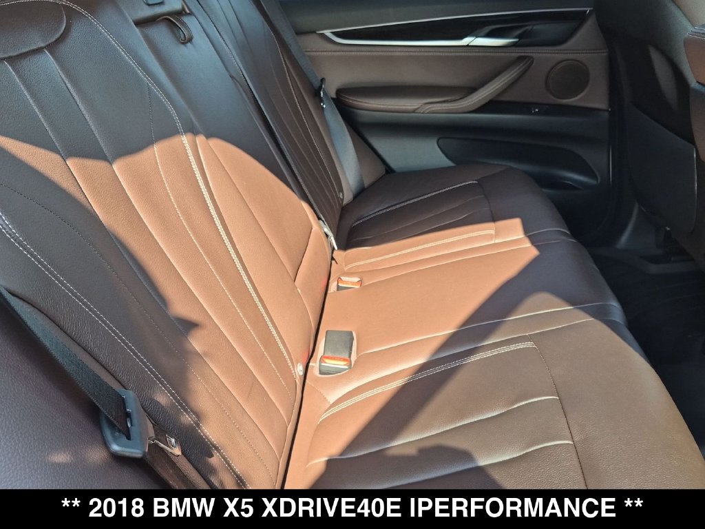 Used 2018 BMW X5 xDrive40e w/ Driving Assistance Package AWD/4WD image 31