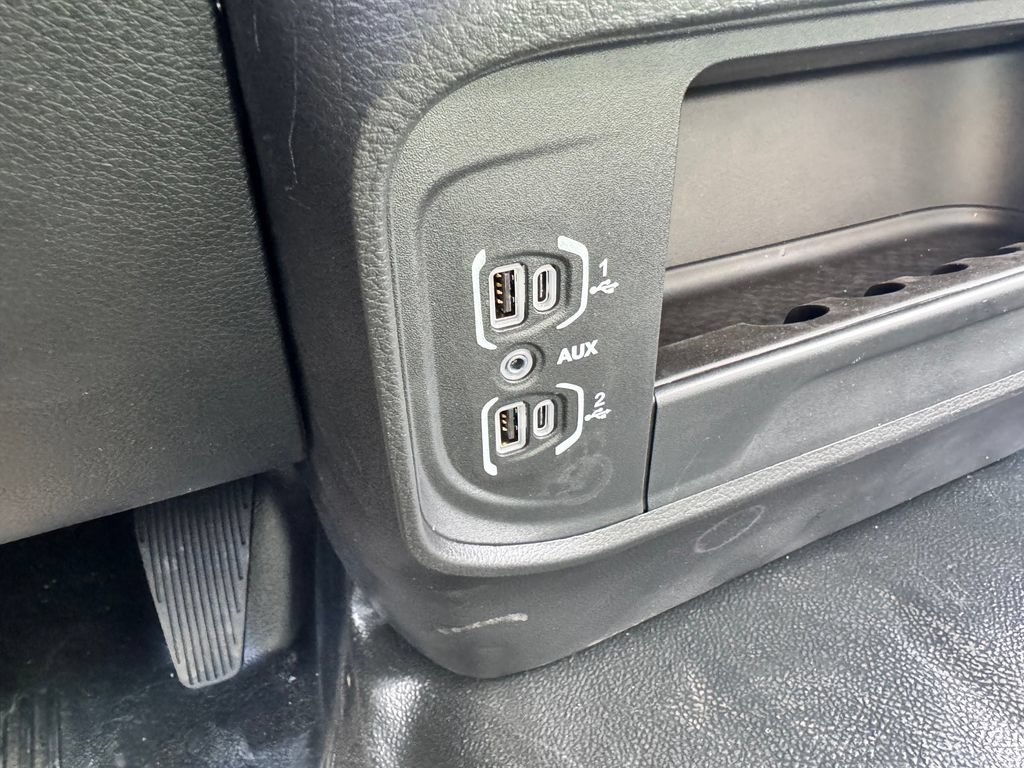 New 2026 RAM 3500 Tradesman AWD/4WD image 19