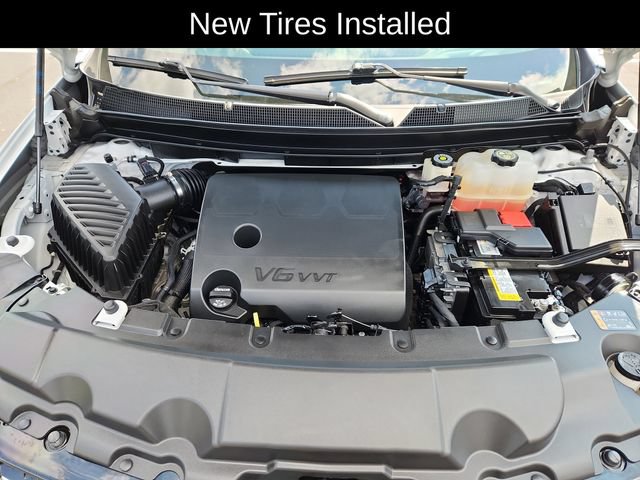 Used 2022 Chevrolet Traverse Premier w/ LPO, Floor Liner Package AWD/4WD image 17