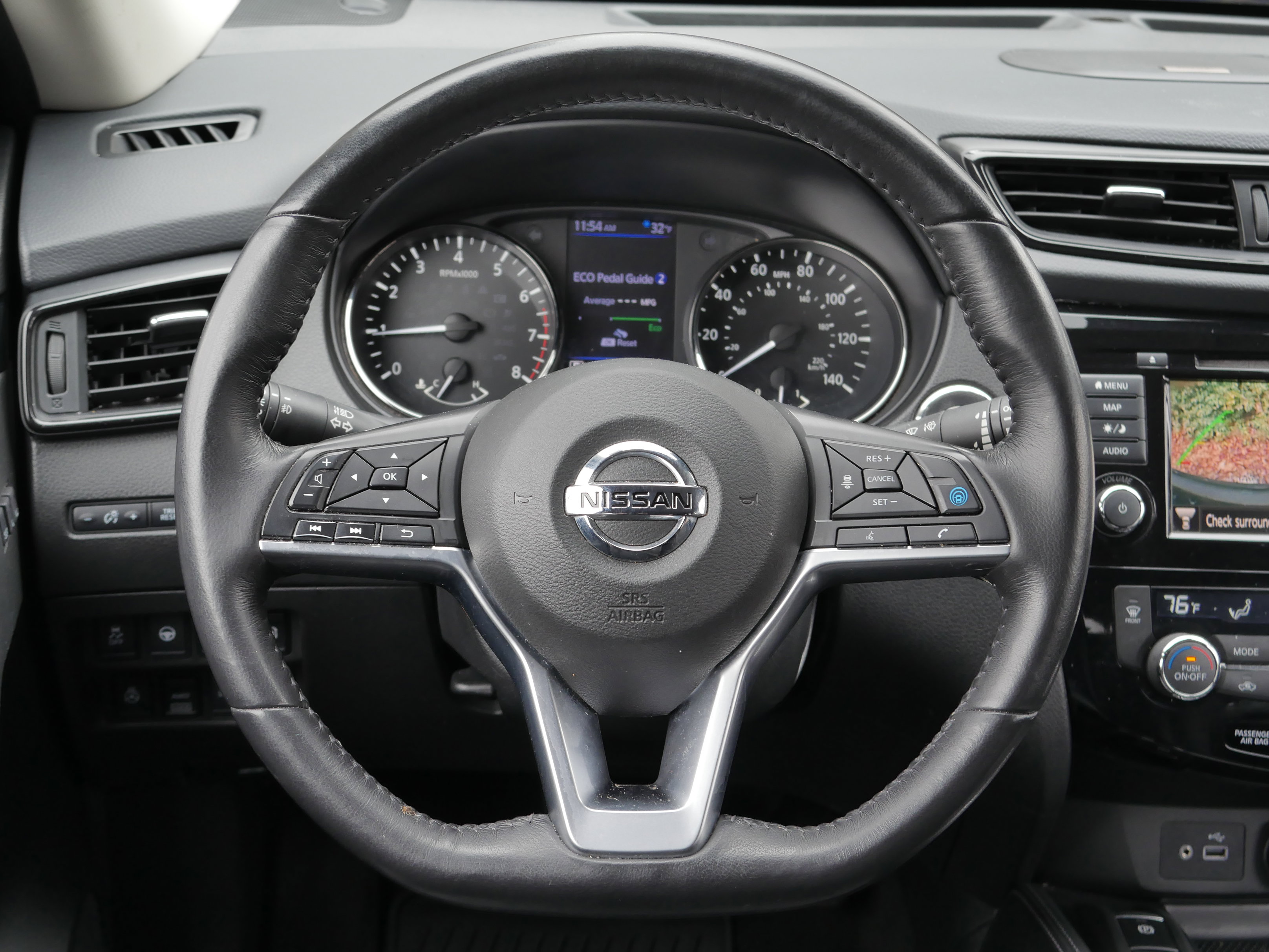 Used 2018 Nissan Rogue SL w/ Premium Package image 7