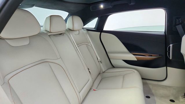 Used 2023 Lucid Air Touring AWD/4WD image 25