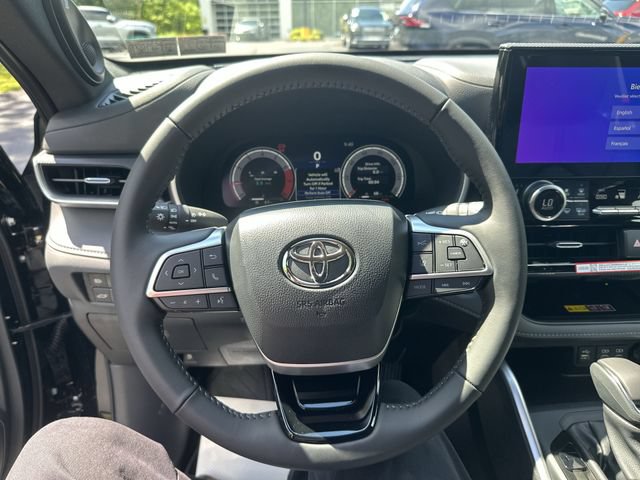 New 2026 Toyota Highlander XSE AWD/4WD image 13