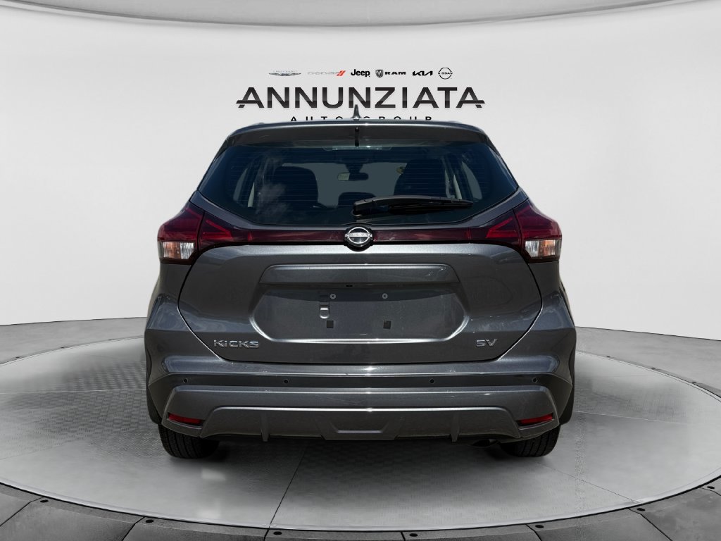 Certified 2023 Nissan Kicks SV FWD image 4