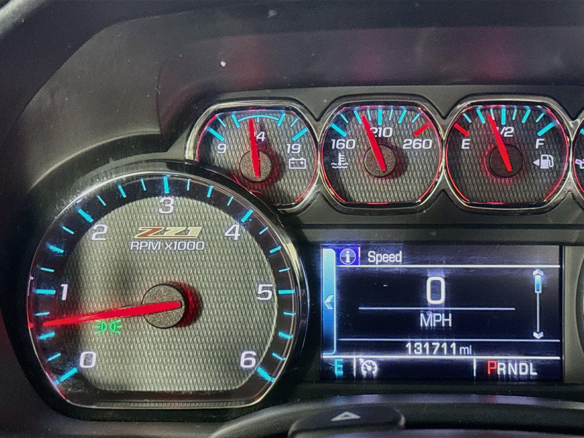 Used 2018 Chevrolet Silverado 1500 LT w/ All Star Edition AWD/4WD image 12