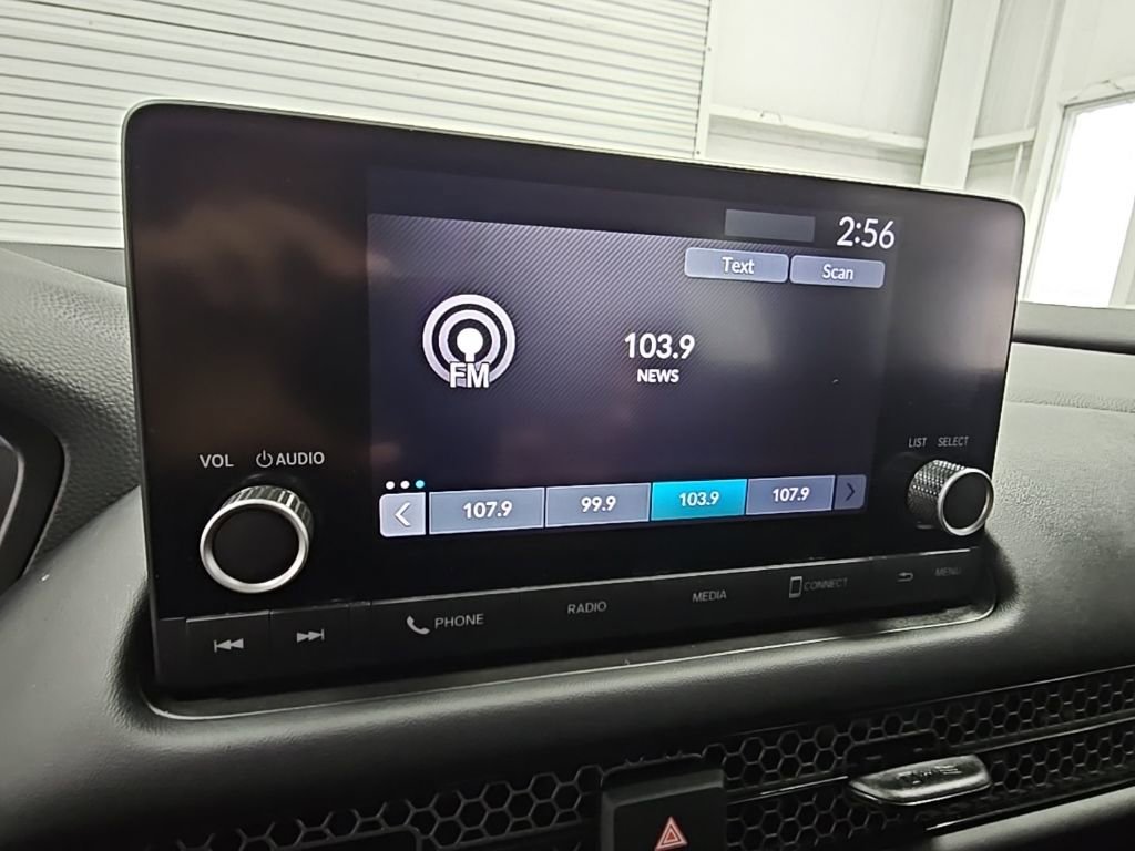 Used 2023 Honda HR-V Sport image 14