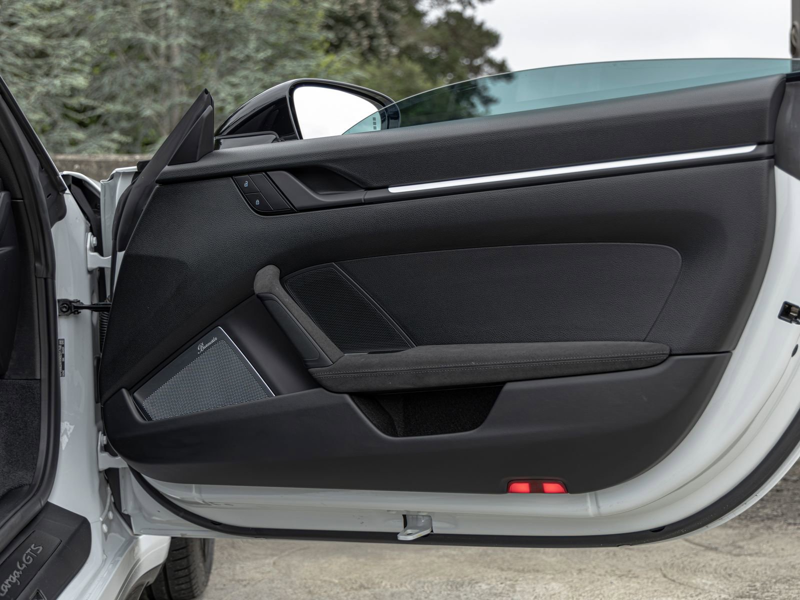 Certified 2022 Porsche 911 Targa 4 GTS AWD/4WD image 48