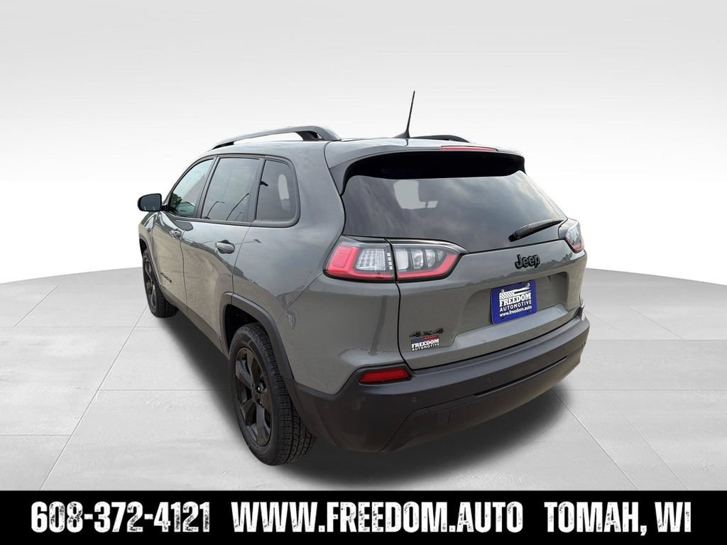 Used 2023 Jeep Cherokee Altitude Lux AWD/4WD image 5