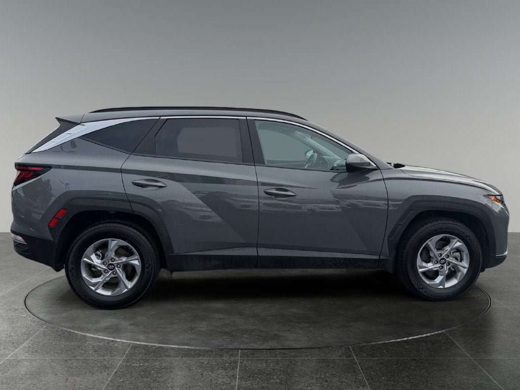 Certified 2024 Hyundai Tucson SEL AWD/4WD image 11