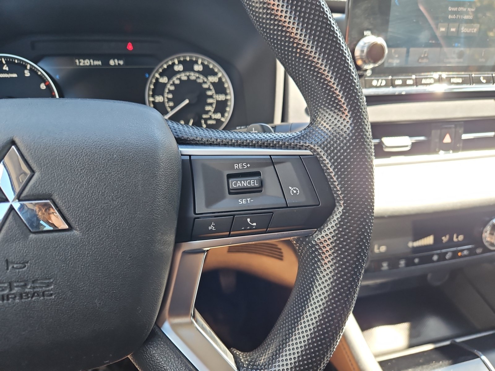 Used 2022 Mitsubishi Outlander ES AWD/4WD image 23