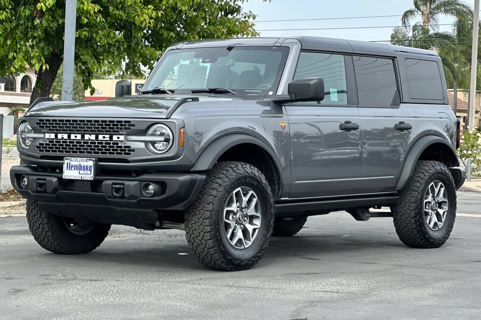 Used 2025 Ford Bronco Badlands AWD/4WD image 8