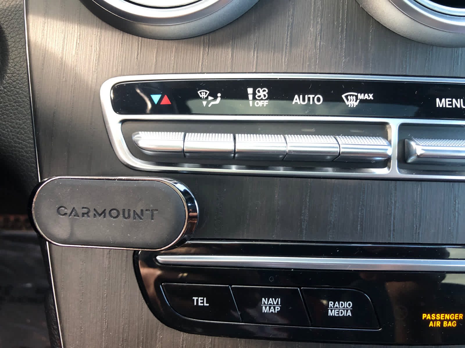 Used 2022 Mercedes-Benz GLC 300 4MATIC image 16