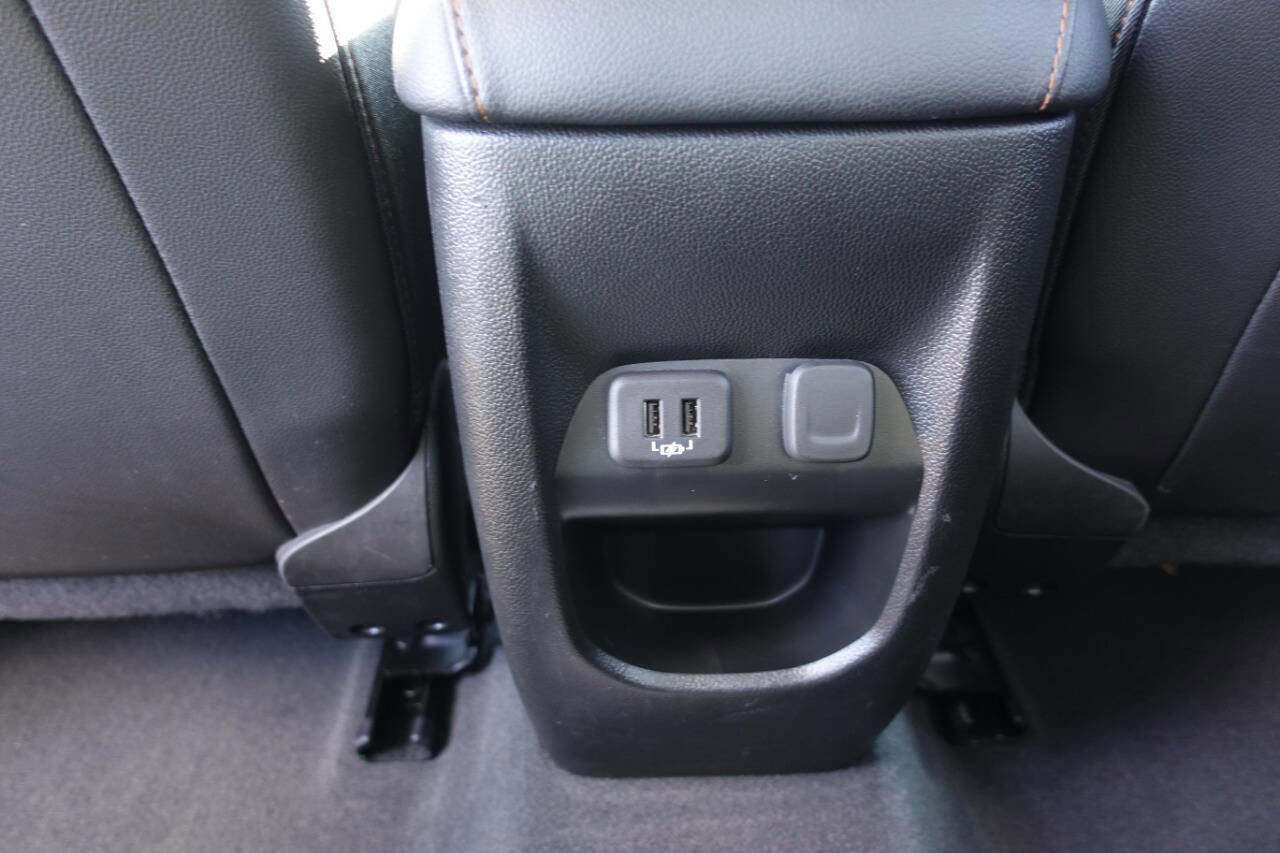 Used 2022 GMC Canyon AT4 image 40