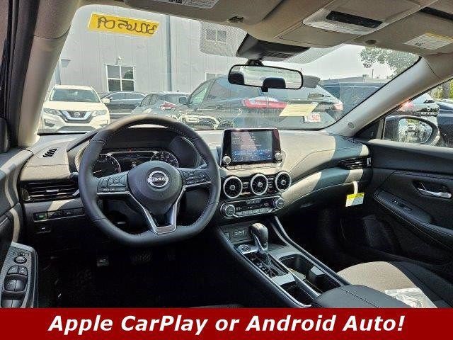 Certified 2025 Nissan Sentra SV w/ All-Weather Package FWD image 4