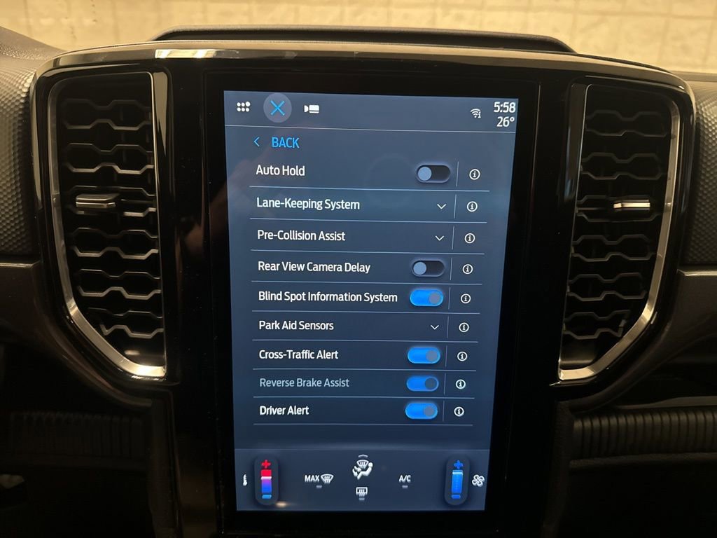 New 2026 Ford Ranger XLT w/ Black Appearance Package image 31