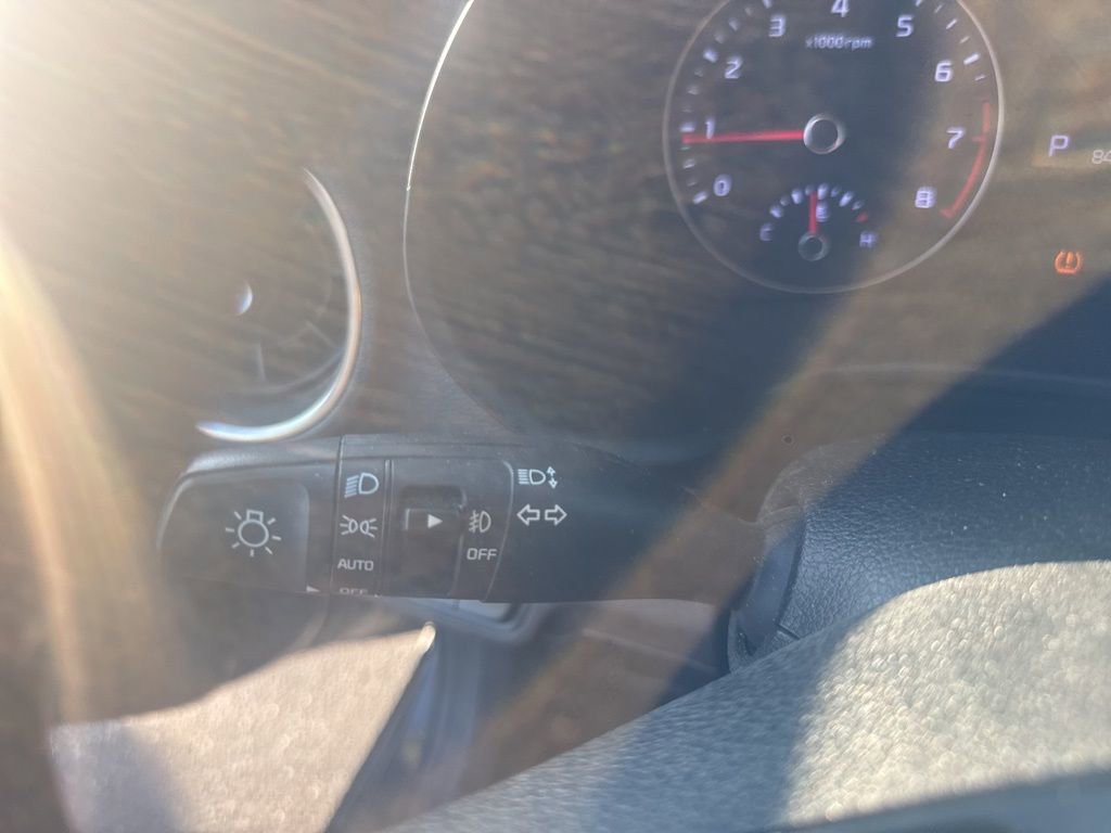 Used 2020 Kia Forte EX image 32