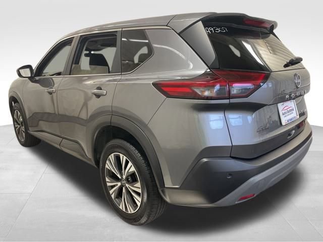 Used 2023 Nissan Rogue SV image 4