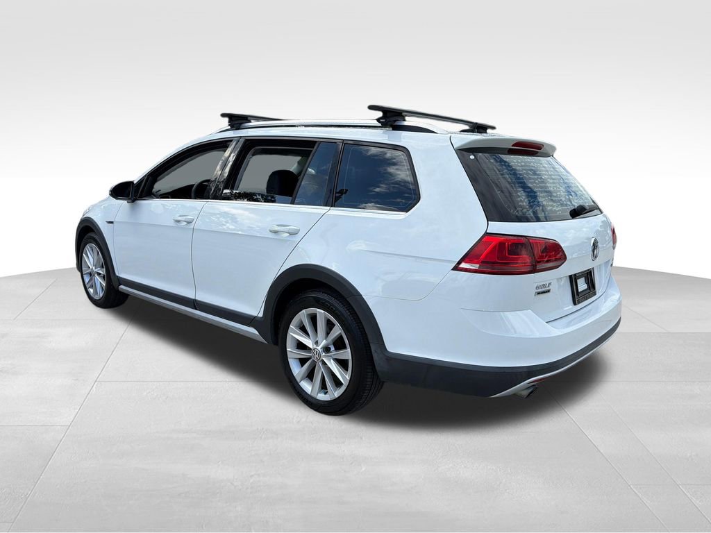 Used 2017 Volkswagen Golf Alltrack S AWD/4WD image 8