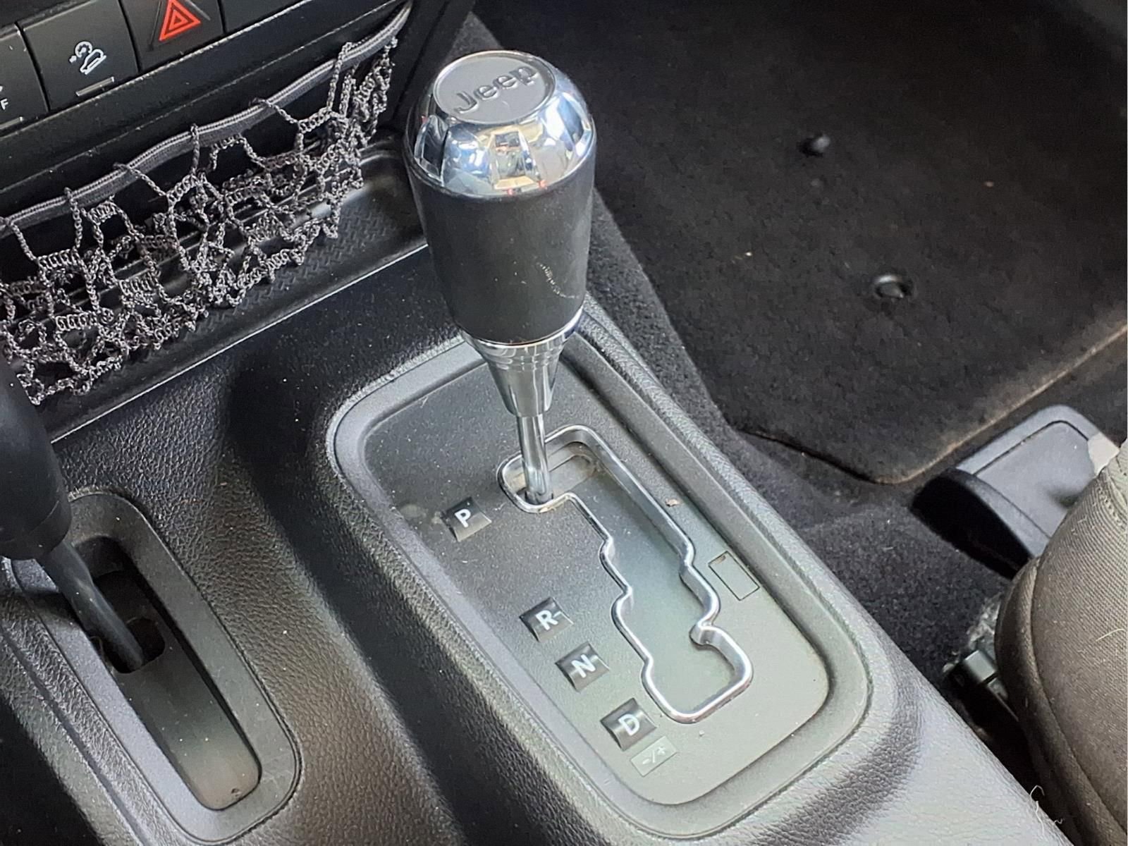 Used 2013 Jeep Wrangler Sport image 9