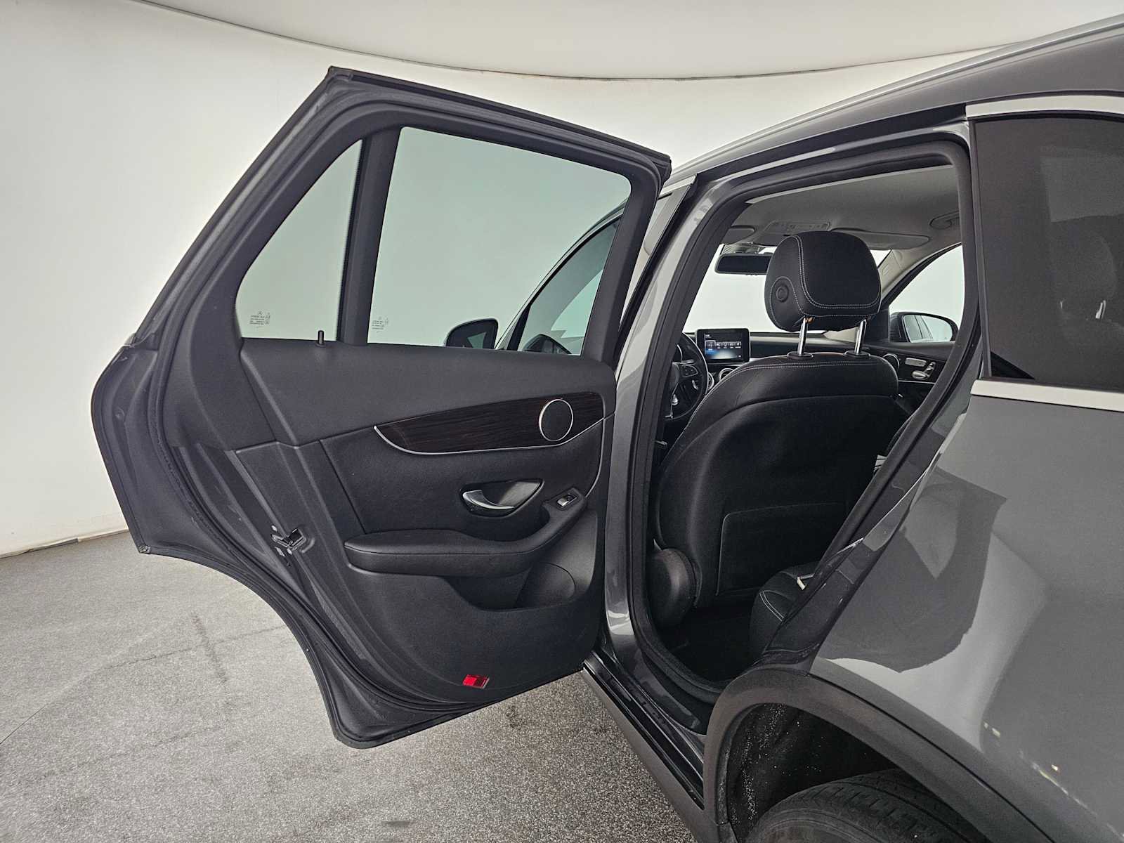 Used 2016 Mercedes-Benz GLC 300 image 15