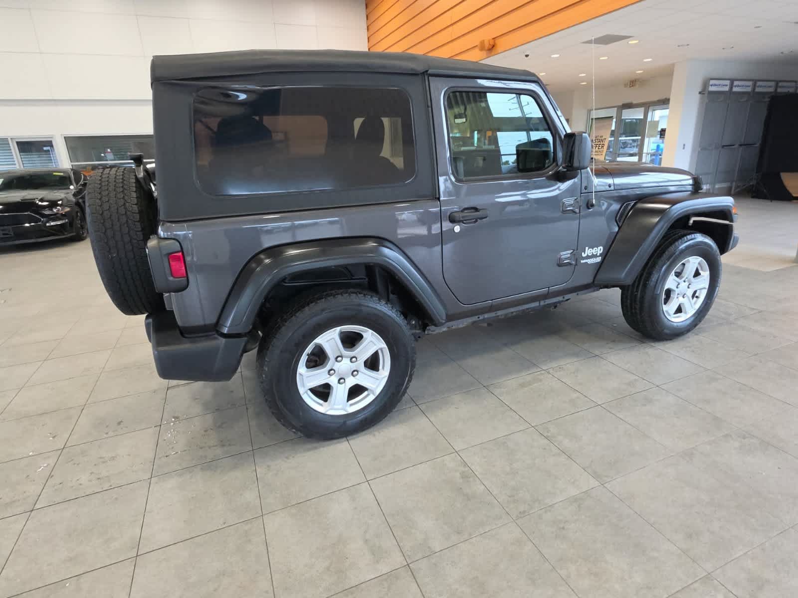 Used 2020 Jeep Wrangler Sport AWD/4WD image 6