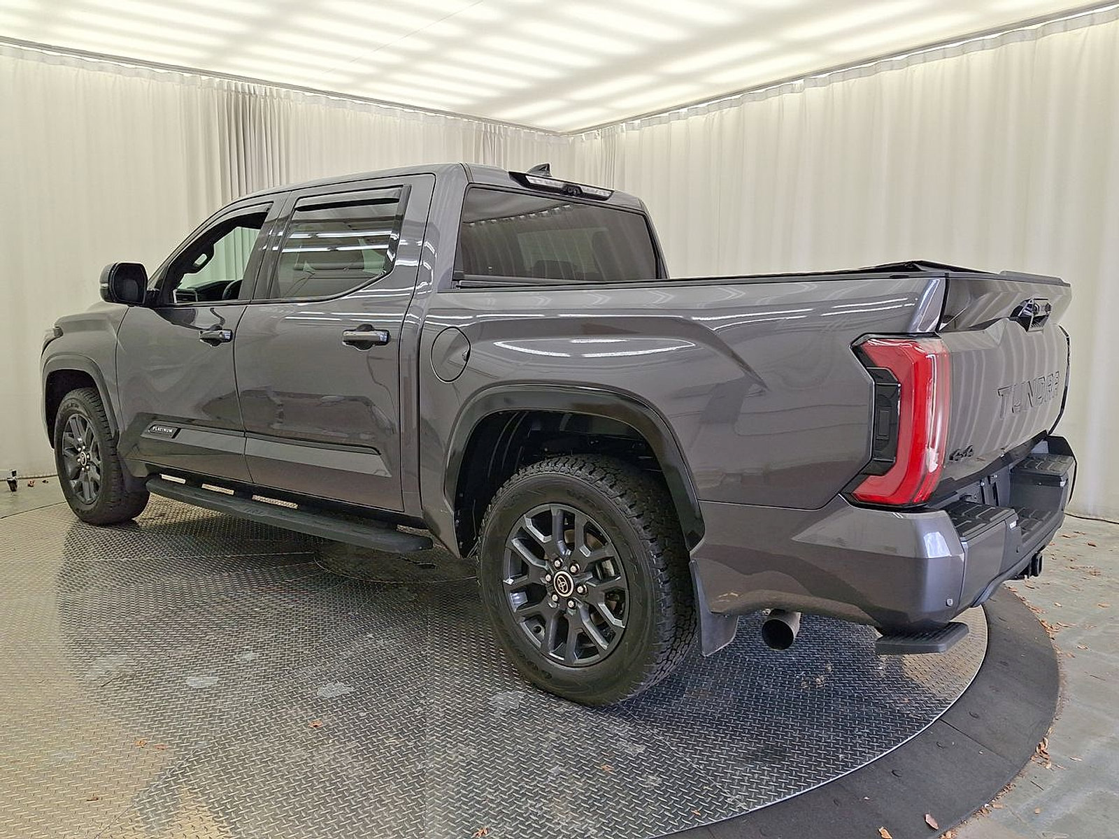 Used 2022 Toyota Tundra Platinum image 22