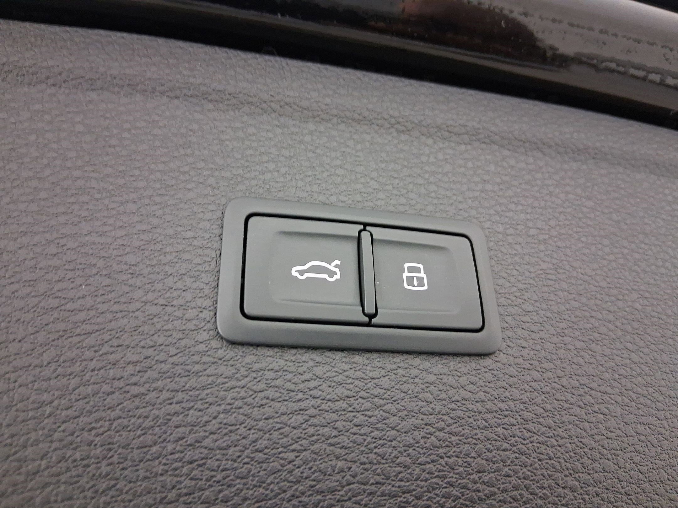 Used 2019 Audi Q5 Prestige image 32