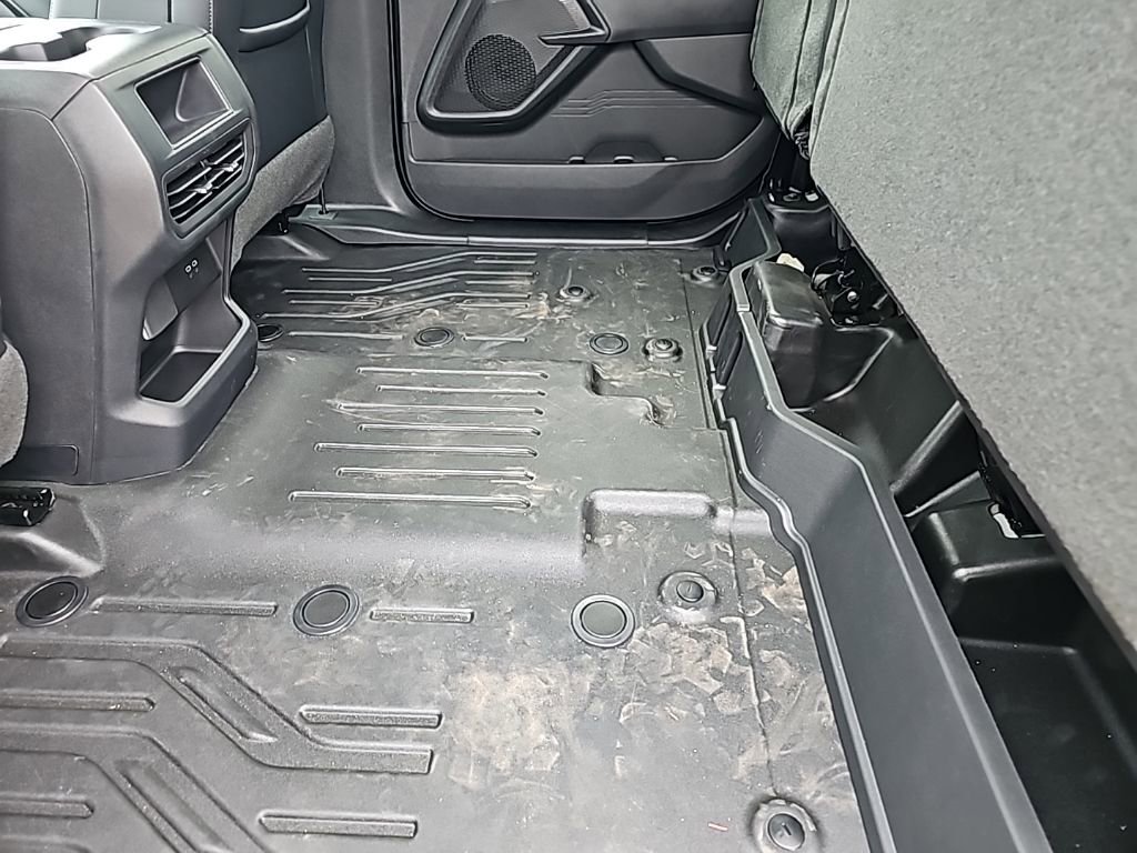 Used 2024 Chevrolet Silverado EV W/T image 9