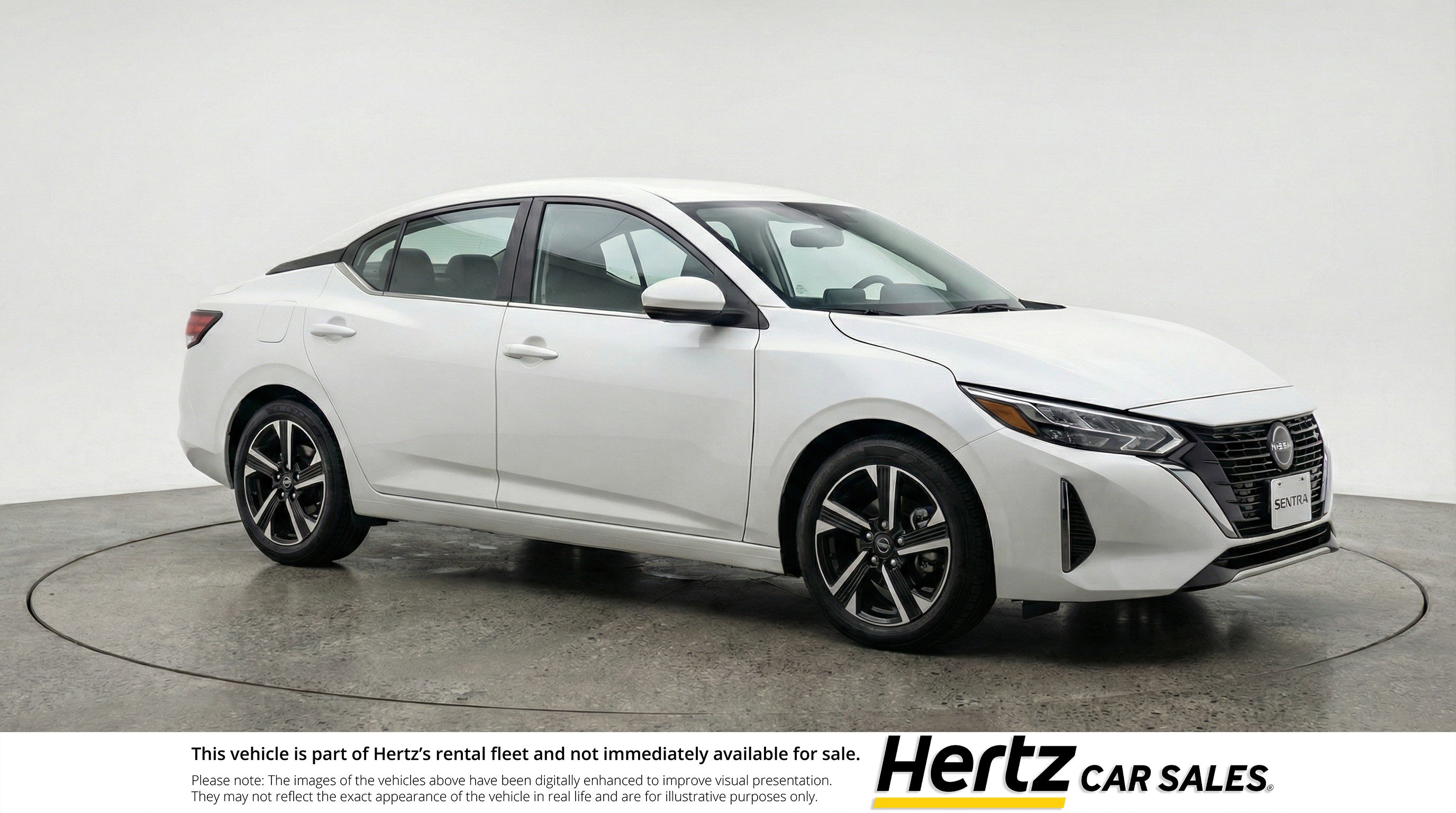 Used 2025 Nissan Sentra SV image 1