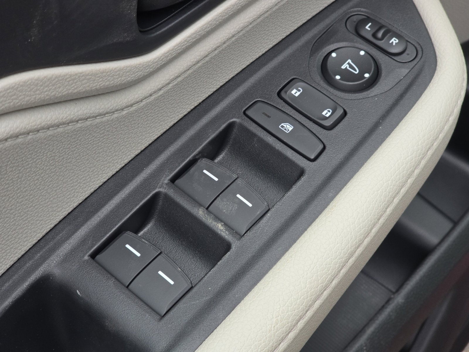 New 2026 Honda Odyssey EX-L image 25